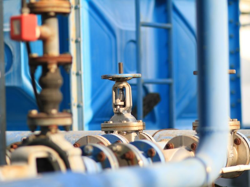 Valves & Assemblies